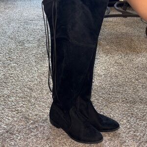 Elegant Black Women's Knee-High Boots